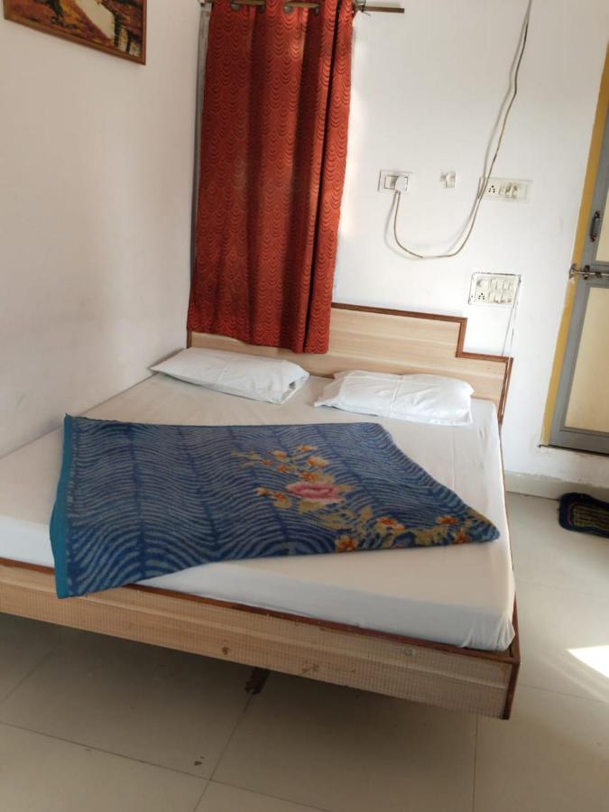 Hotel Aashiyana & Restaurant, Chittorgarh Esterno foto